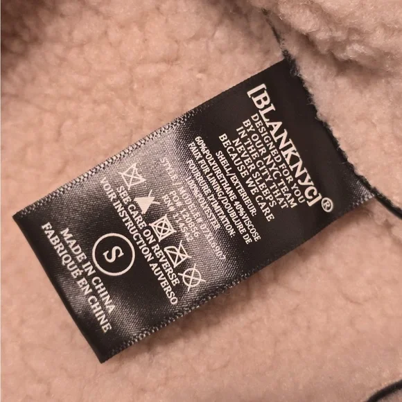 Blank NYC Flying Squad Black and Cream Faux Leather Moto- Small NWT - Picture 3 of 5